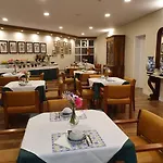 Do Cerrado Hotel 2*