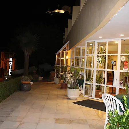 Do Cerrado Hotel